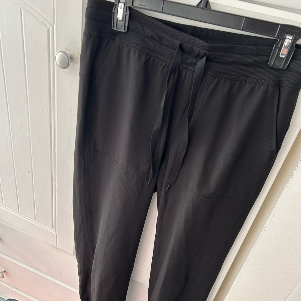Jockey Black Casual Leggings w/Tie Elastic Waistband and Slit Ankle WOMEN’S NWOT - Picture 4 of 8